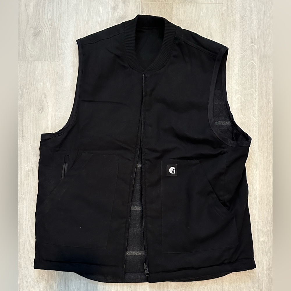 Carhartt x Hurley vest
